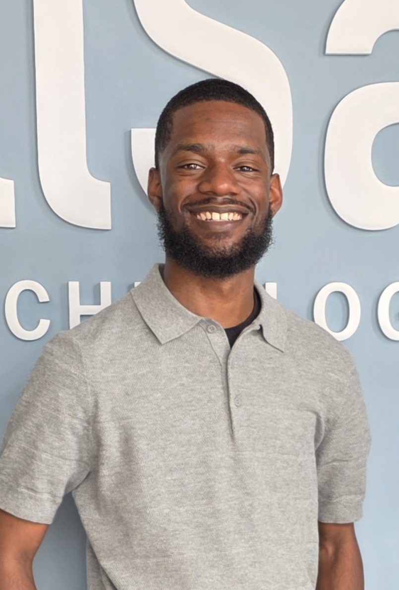 Photo of Darrin Carlisle