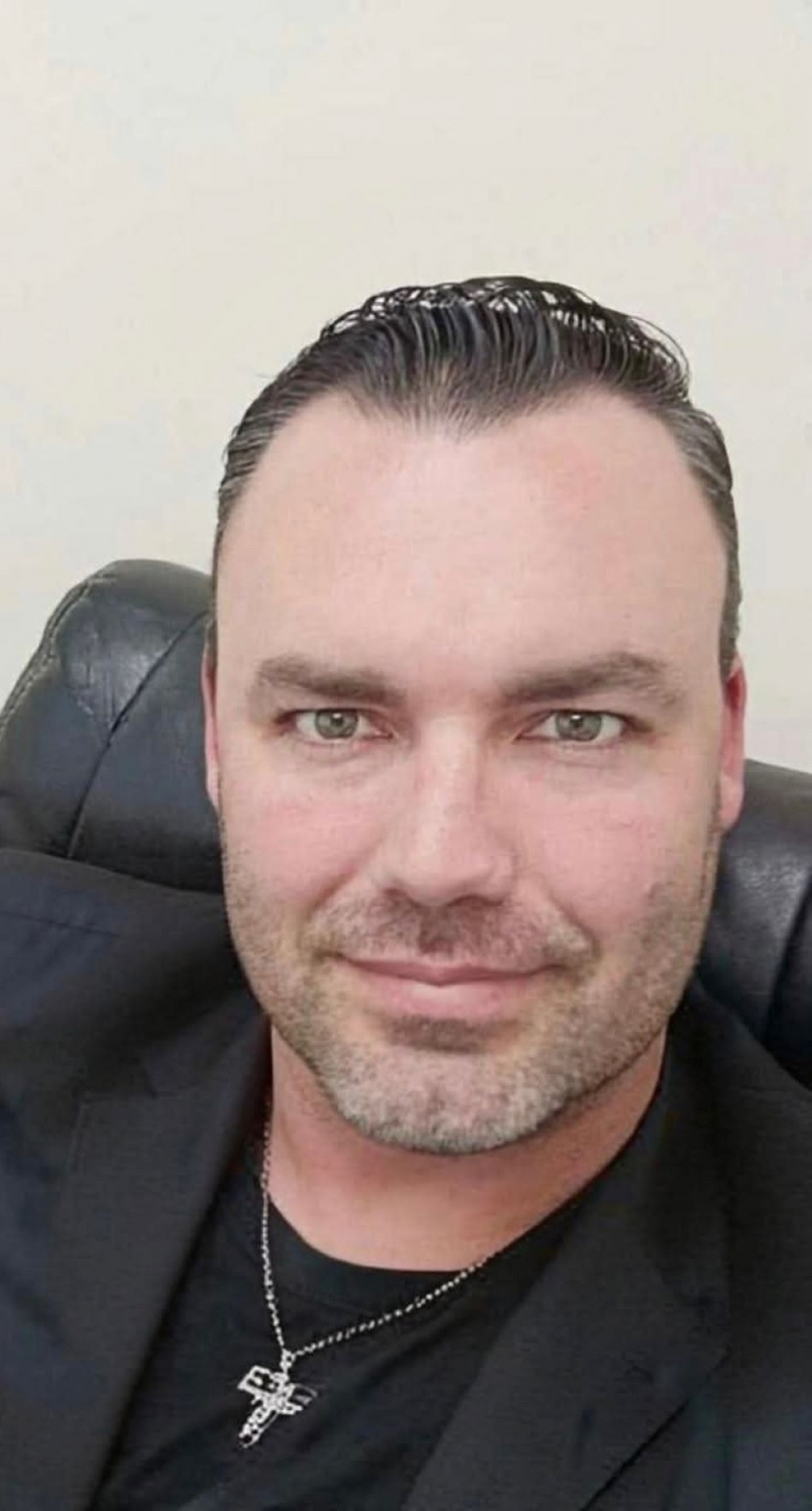 Photo of Joshua Chapple